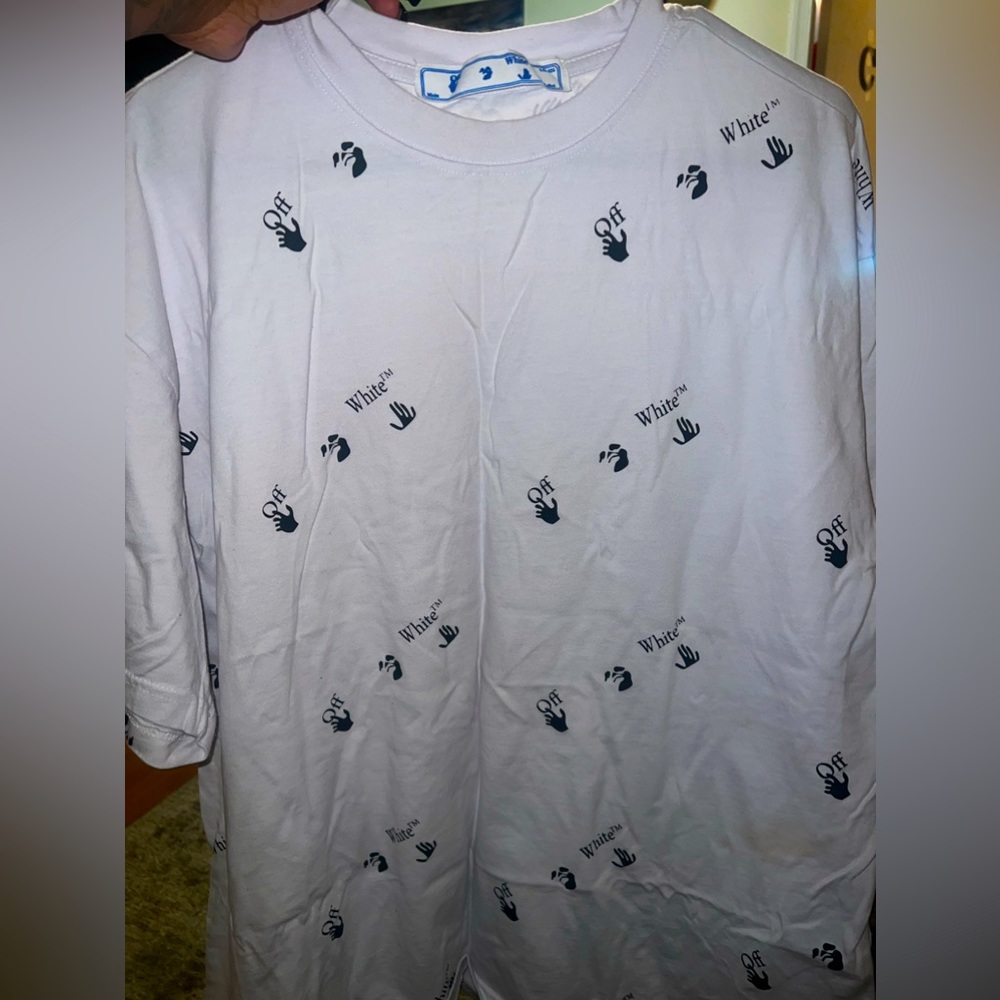 Pre owned Off- White crew neck shirt